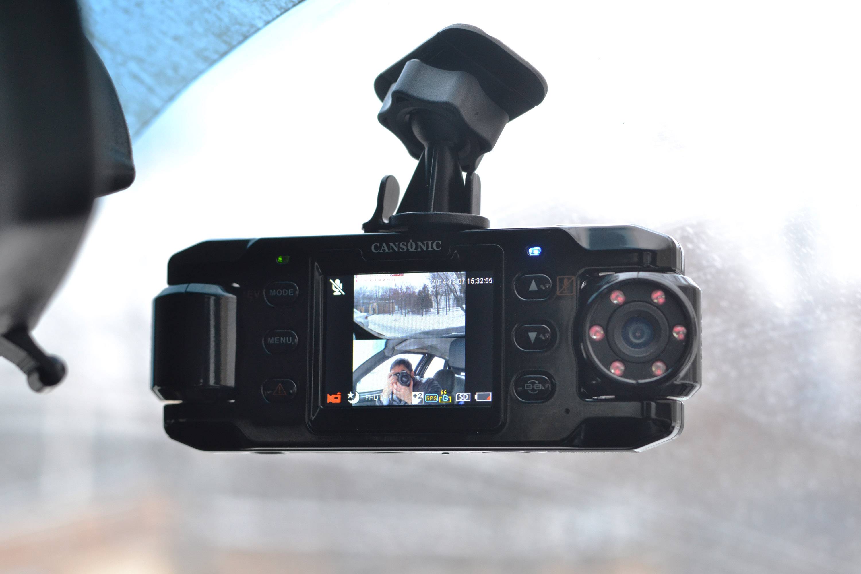 14 лучших видеорегистраторов с двумя камерами 2020
