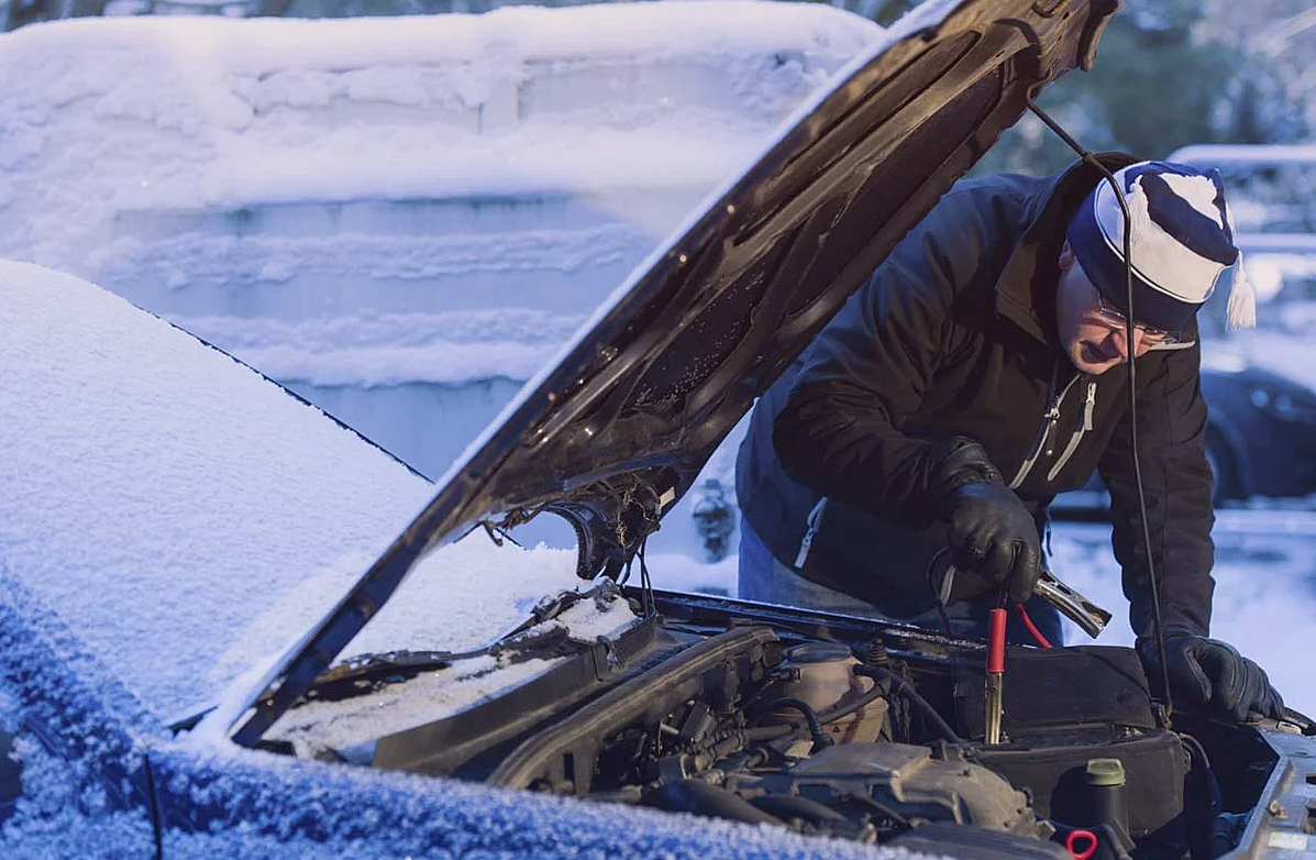 Как завести машину в мороз? 6 проблем «холодного запуска» и их решения