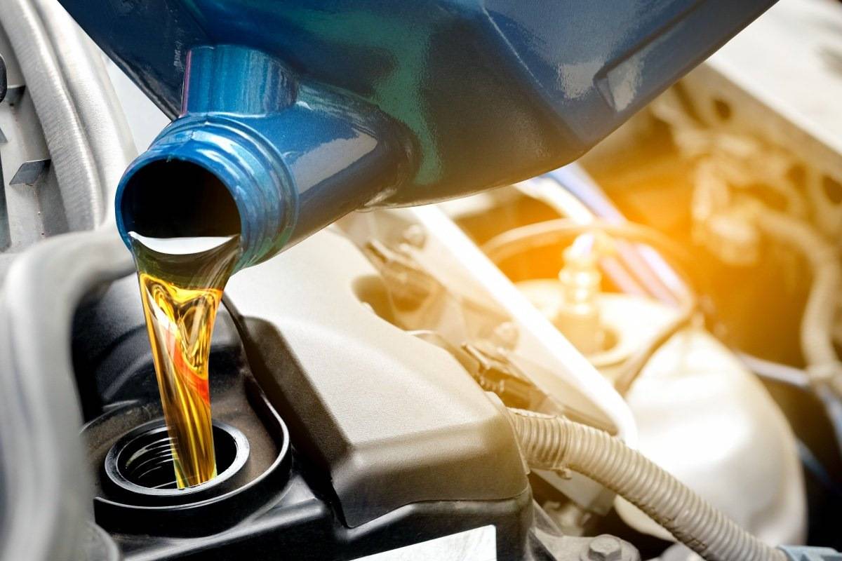 Как часто менять масло в двигателе? порядок замены масла в двигателе автомобиля :: syl.ru