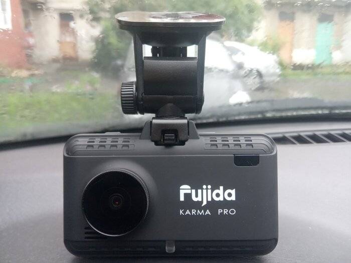 Обзор топ модели видеорегистраторов fujida для авто