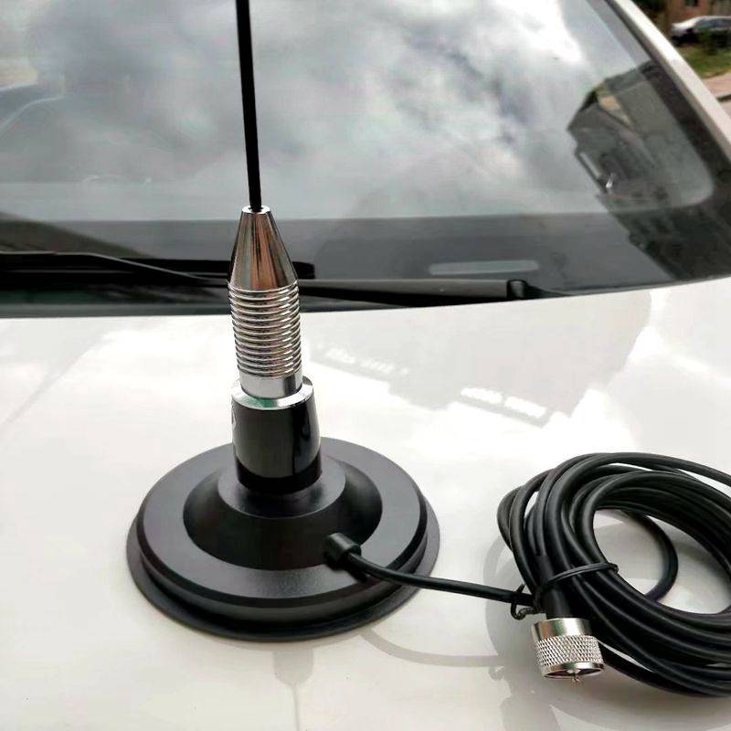 Как выбирать автомобильные антенны для радио