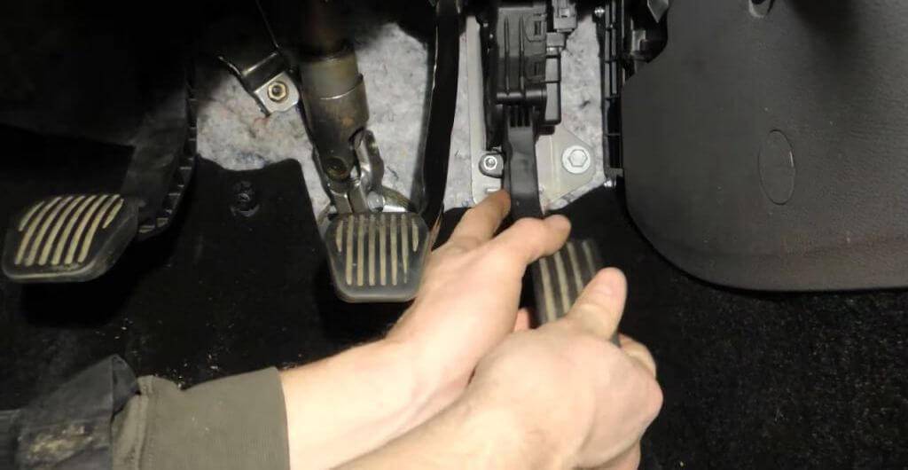 Замена салонного фильтра на ford focus своими руками пошаговая инструкция