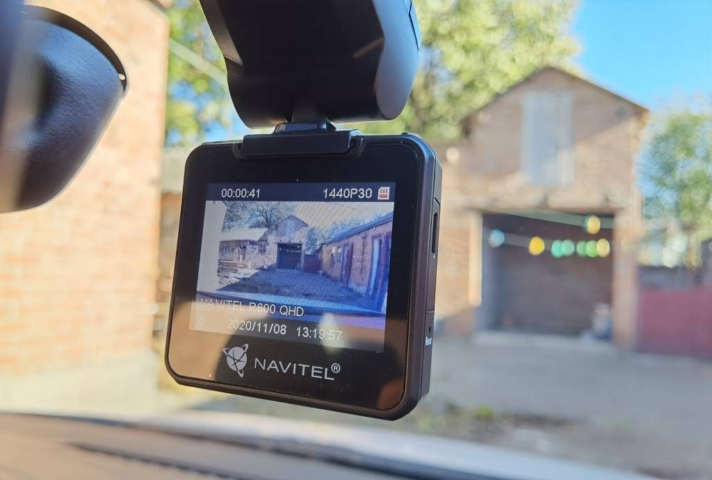 Отзывы на видеорегистратор Navitel R1000 GPS
